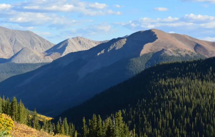 Independence Pass Maroon Bells view