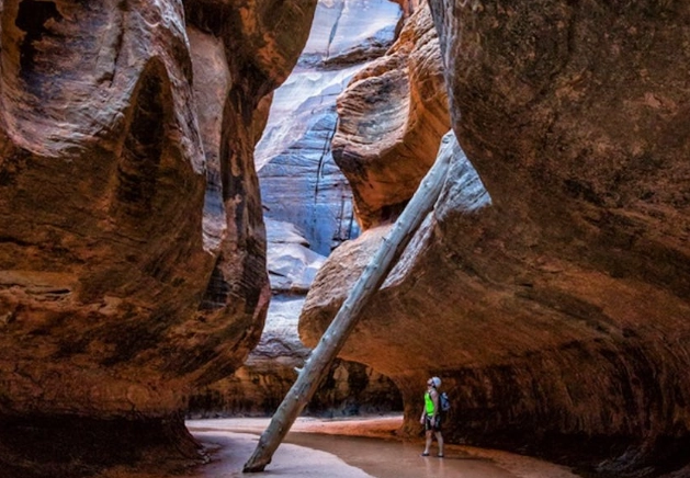 slot canyon hiking