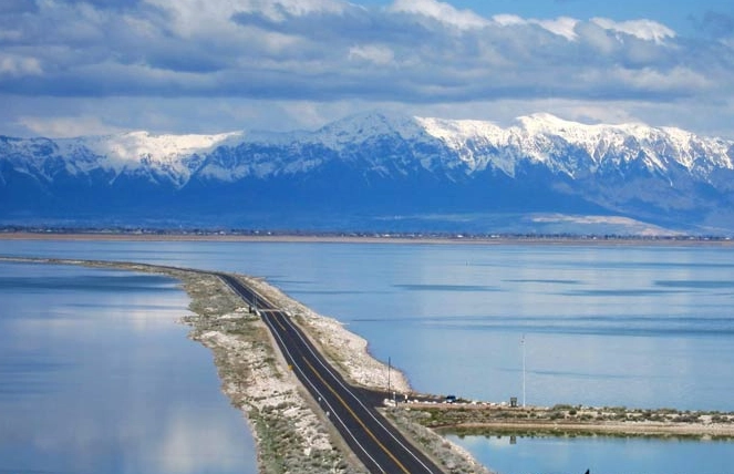 Great Salt Lake Desert driving