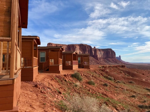 monument valley lodging