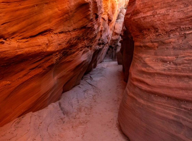 antelope canyon vs waterhole canyon antelope canyon vs waterhole canyon