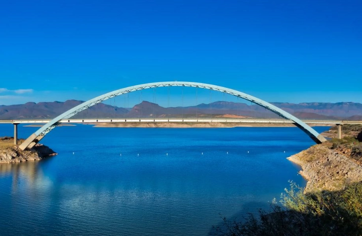 Is there a Lake Roosevelt in Arizona Is there a Lake Roosevelt in Arizona