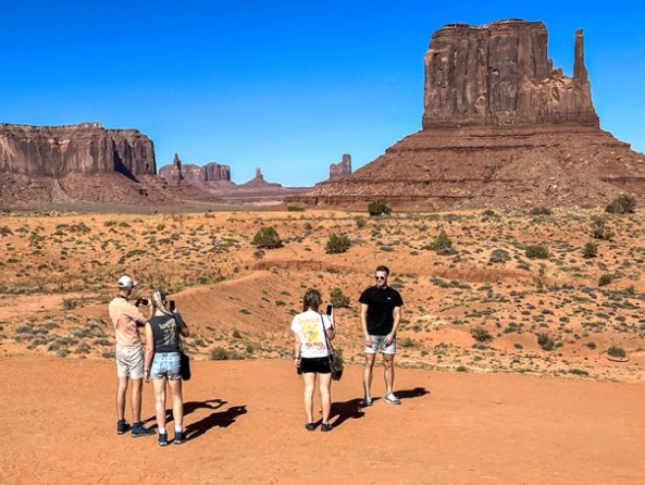 Monument Valley scenic drive