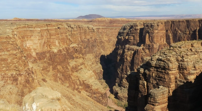 Arizona day hikes near Grand Canyon