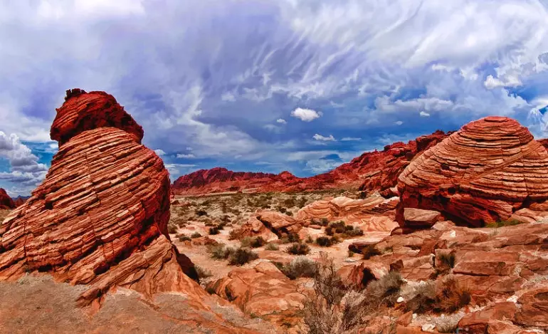 Valley of Fire hiking