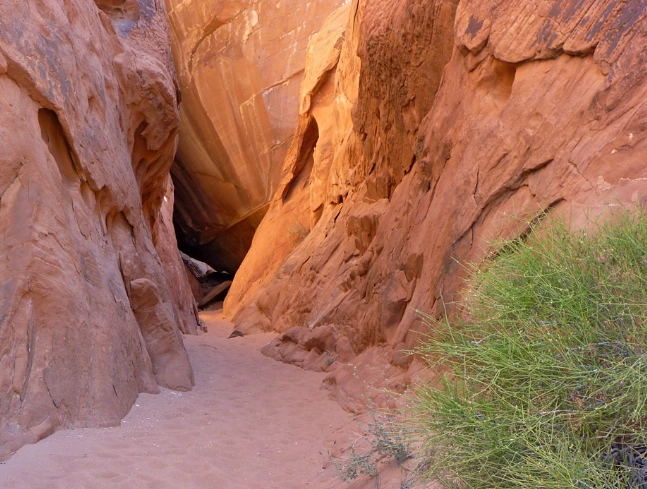 Is Valley of Fire a canyon