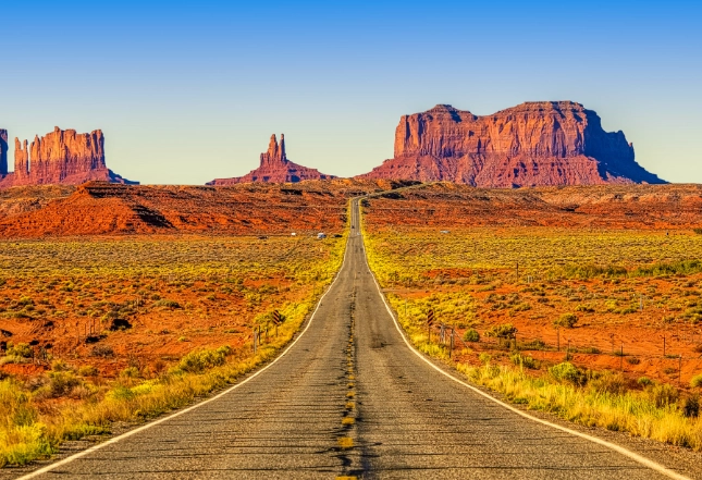 how to get to Monument Valley