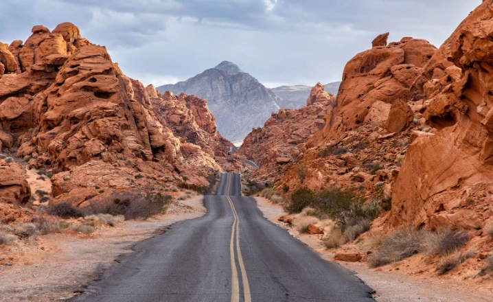 Valley of Fire hiking trails