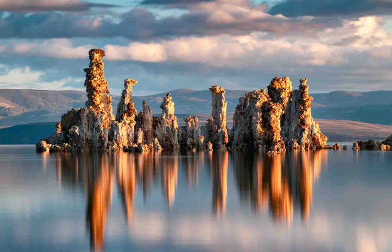 mono lake tufa towers