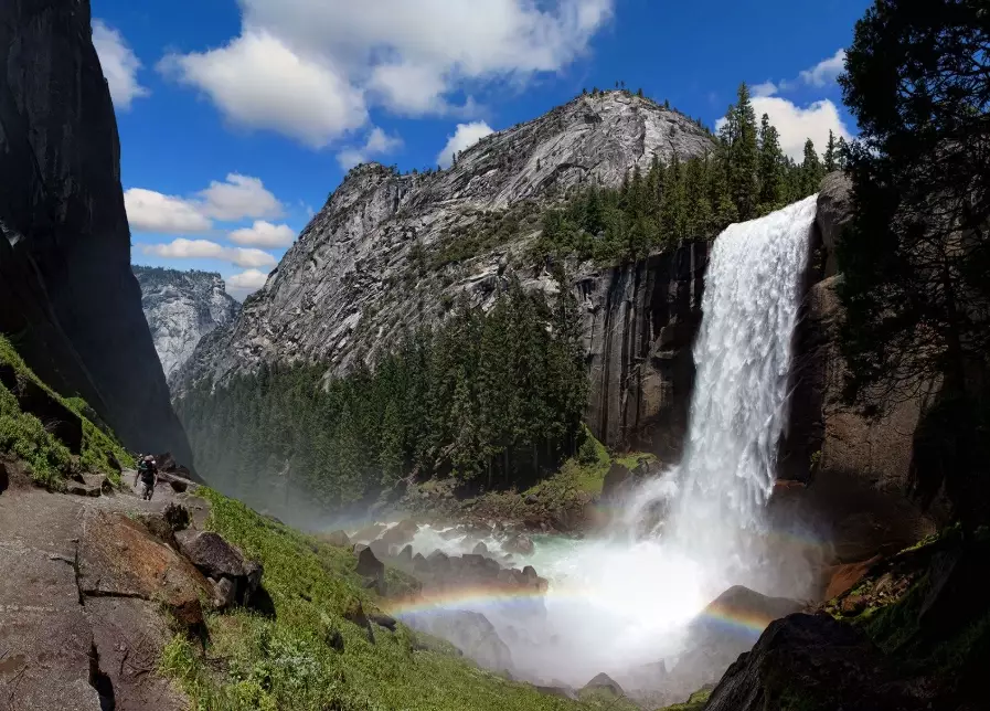 vernal falls hike