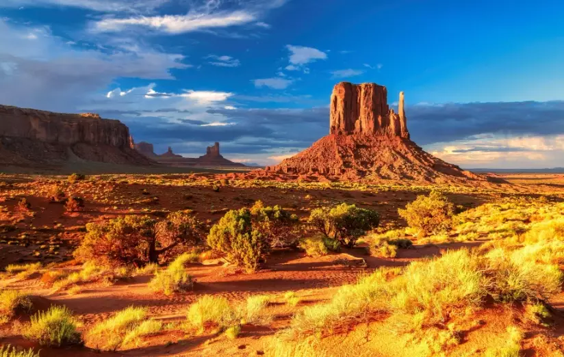 Monument Valley travel guide Monument Valley travel guide
