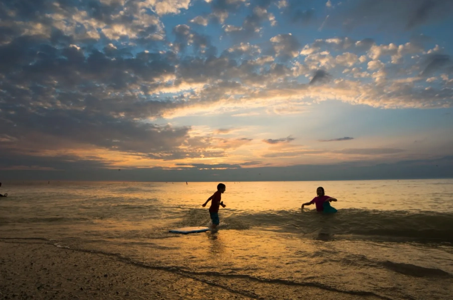 beach photography camera settings