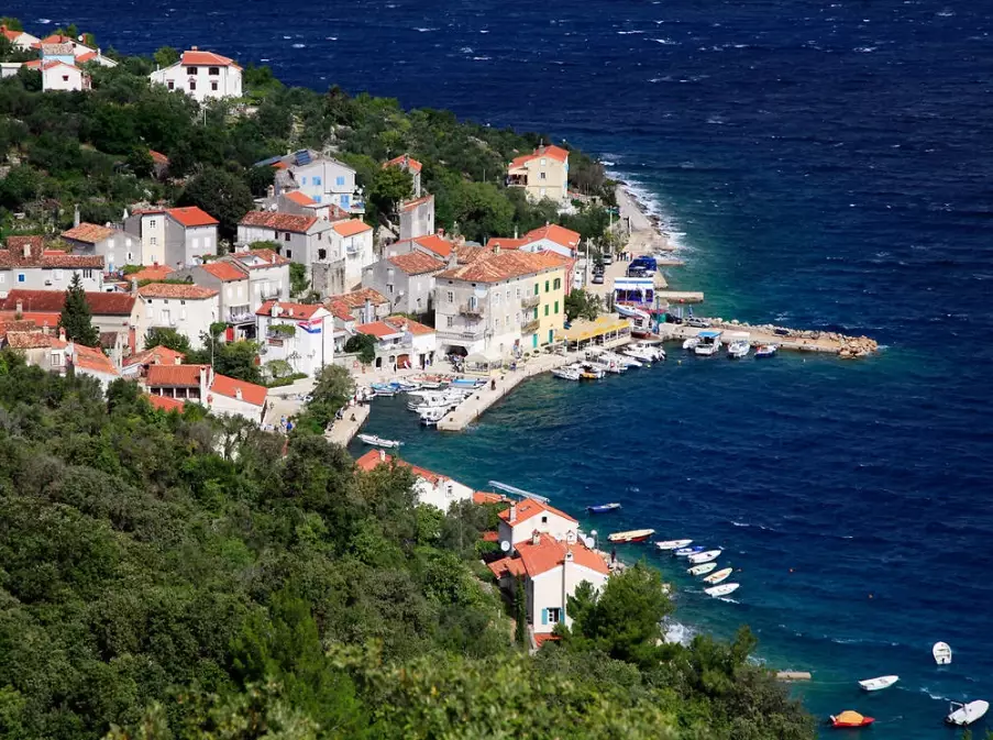 Croatia island hopping