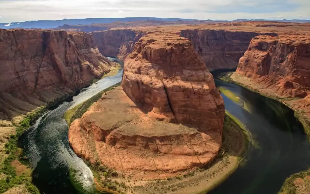Is Horseshoe Bend free to visit