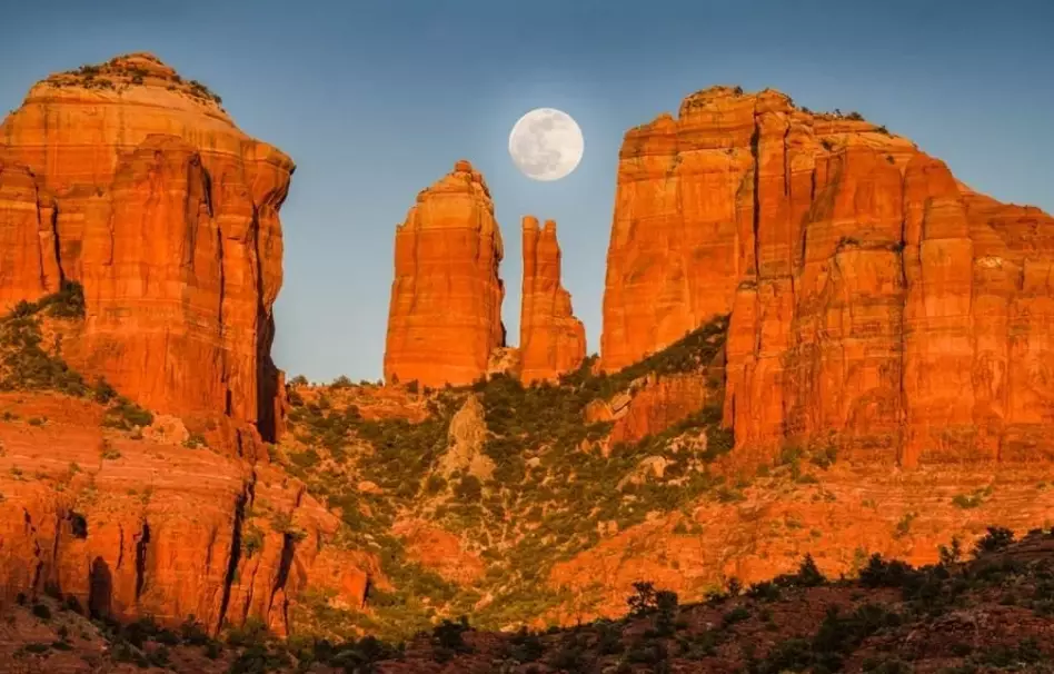 Arizona red rock hiking